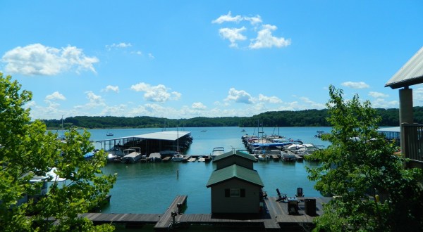 This Summer, Take An Indiana Vacation On A Floating Villa On Patoka Lake
