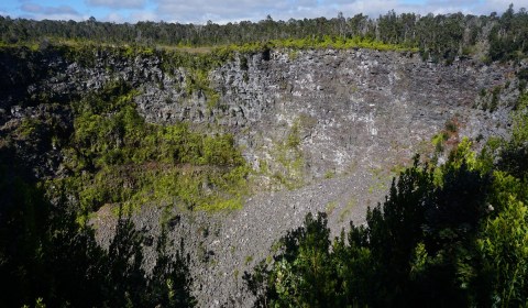 The Pit Craters In Hawaii Volcanoes National Park Look Like Something From Another Planet