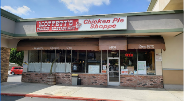 The Small Cafe, Moffett’s Family Restaurant, In Southern California Has A Pot Pie Known Around The World