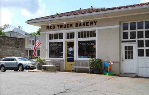 The Small Cafe, Red Truck Bakery In Virginia Has Pies Known Around The World