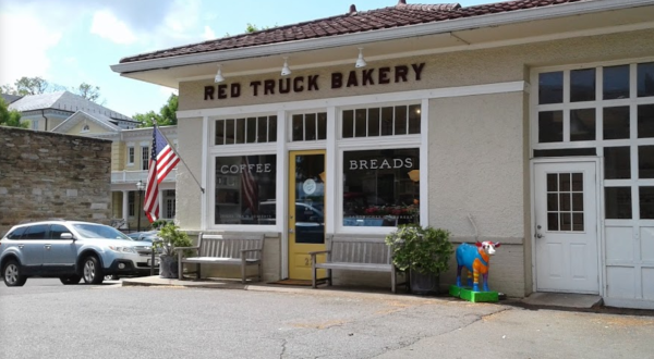 The Small Cafe, Red Truck Bakery In Virginia Has Pies Known Around The World