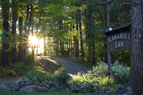 Tucked Away Between A Forest and Lake, Maine's Kawanhee Inn Restaurant Is A True Hidden Gem