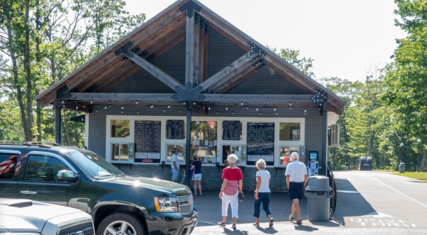 Fielder’s Choice Has Maine’s Biggest Ice Cream Cone And They Just Opened Early For The Season