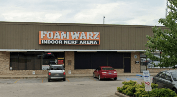 Kentucky’s First Indoor Nerf Gun Arena Is Just As Much Fun As It Sounds
