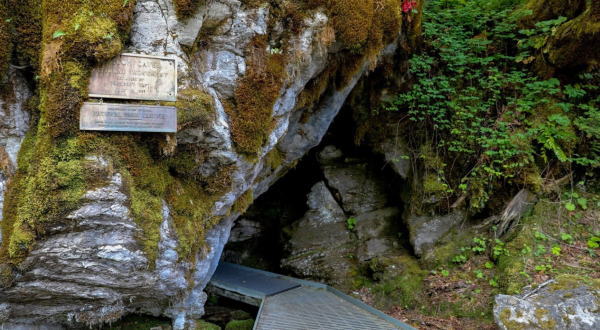 You’ll Travel Deep Inside A Mountain To Explore The Marble Halls Of Oregon