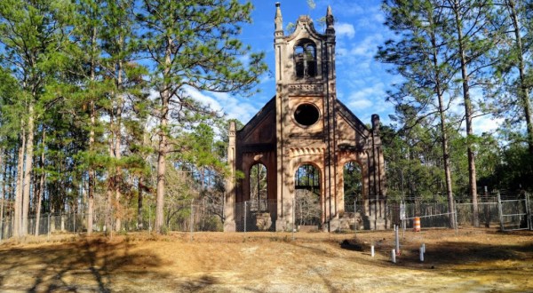 Visit The Ruins Of Old Gunn Church In South Carolina And You Just May Feel A Chill Go Up Your Spine