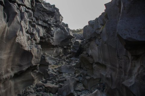 The Lava Rock Sculptures In Idaho's Black Magic Canyon Look Like Something From Another Planet