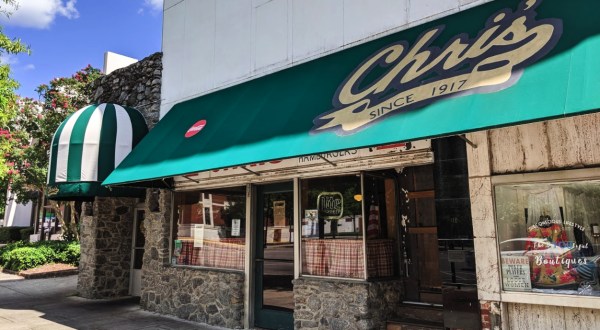 Family-Owned Since The Early 1900s, Step Back In Time At Chris’ Famous Hotdogs In Alabama