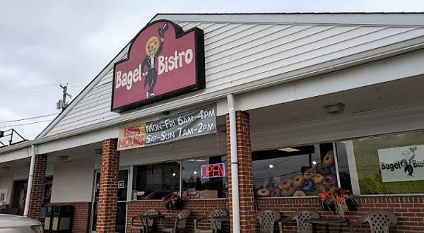 You’ll Melt For The Crabby Bagel At Bistro Bagel In Maryland