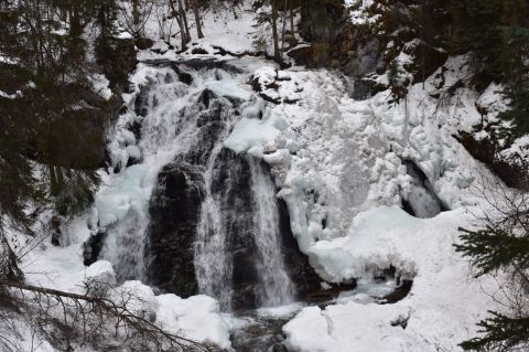 Walk Through A Winter Wonderland To The Frozen South Fork Waterfalls