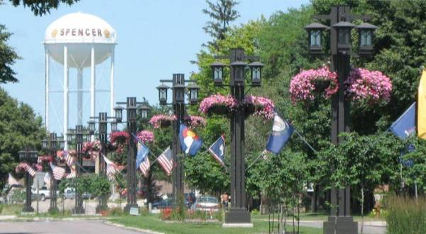 Named The Most Beautiful Small Town In Iowa, Take A Closer Look At Spencer