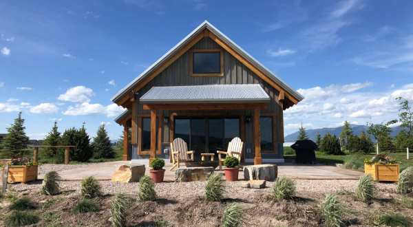 You’ll Never Forget Your Stay In Montana’s First Luxury Barn