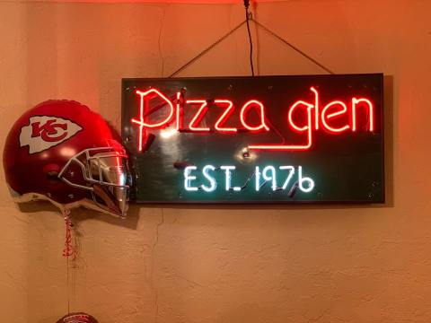 Pizza Glen In Missouri Has Been A Hometown Favorite For More Than Four Decades