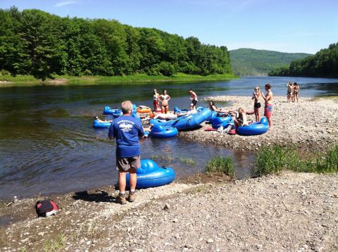 3 Lazy River Summer Tubing Trips In Vermont To Start Planning Now