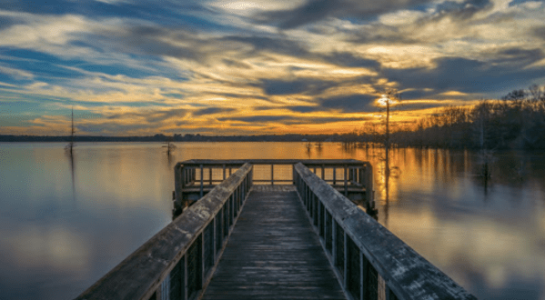 7 Mesmerizing Louisiana Lakes That You’ll Want To Spend Your Summer At