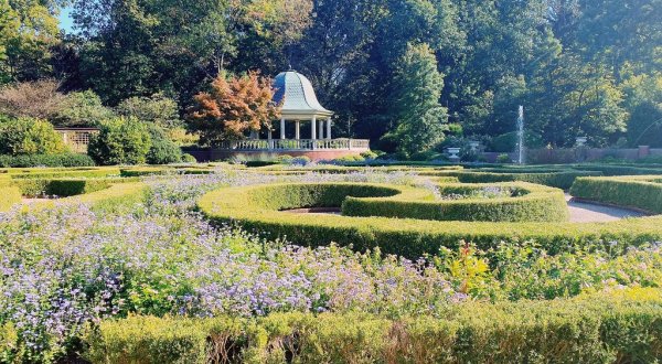 Take A Virtual Tour Through A Sea Of Over 79 Acres Of Flowers In The Missouri Botanical Garden