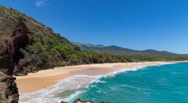 20 Breathtaking Beaches That Belong On Your Hawaii Bucket List