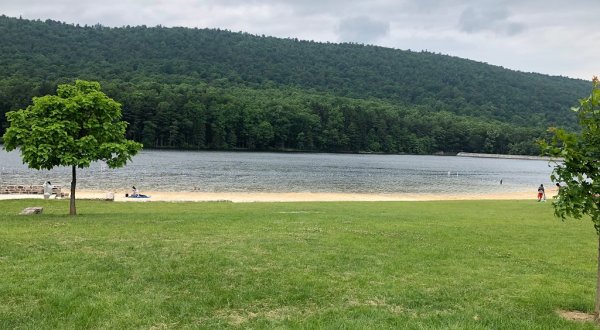 This One Beautiful Pennsylvania Lake Has A Beach That Rivals The Coast