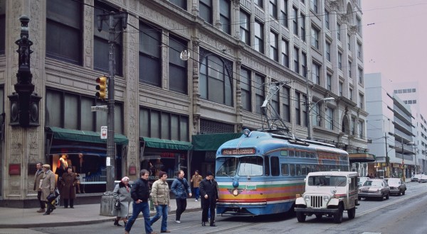 9 Blast-From-The-Past Photos Of Streets In Pittsburgh Will Make You Long For Simpler Times