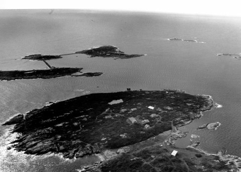 The Haunted Isles of Shoals In New Hampshire Has A Bone-Chilling History