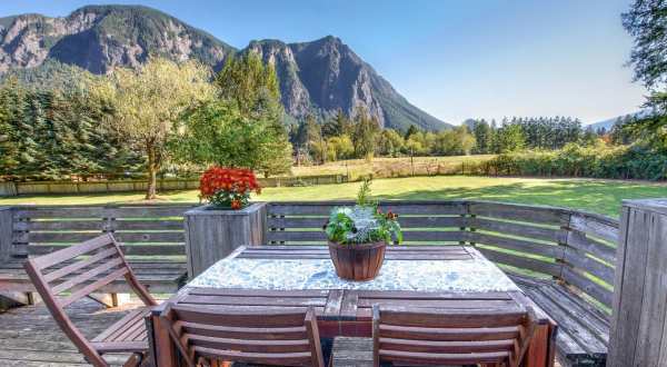 Washington’s Wilde Moon Retreat Just Might Be The Most Peaceful Escape In The Pacific Northwest