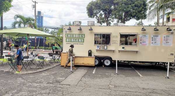 Consider Your Taste Buds Satisfied When You Visit Chubbies Burgers, A Hawaii Food Truck