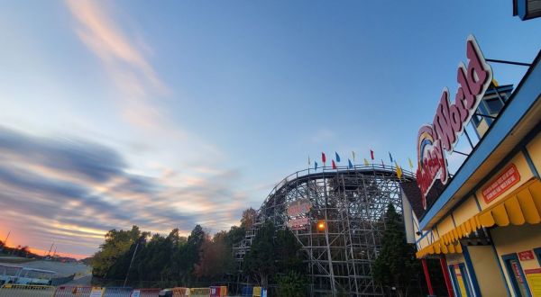 Ride All Five Roller Coasters At Holiday World In Indiana With These 360-Degree View Videos
