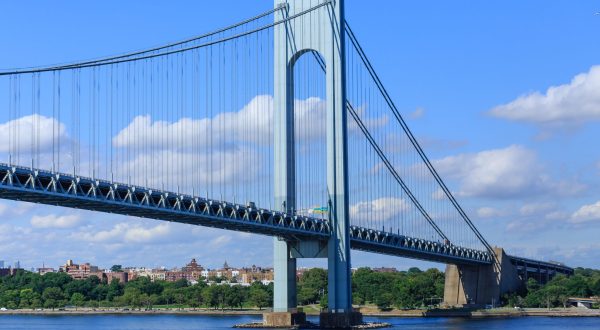 The Tallest, Most Impressive Bridge In New York Can Be Found In Staten Island