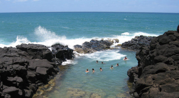 Here Are 8 Hawaii Swimming Holes That Will Make Your Summer Epic