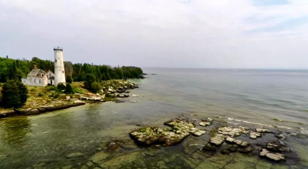 A Drone Flew High Above An Uninhabited Island In Michigan And Caught The Most Incredible Footage