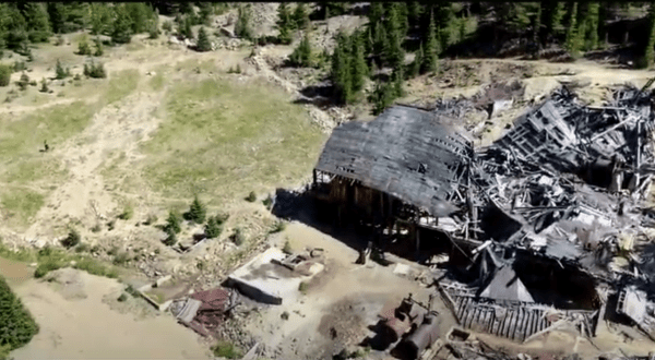 A Drone Flew High Above An Uninhabited Gold Mine In Colorado And Caught The Most Incredible Footage