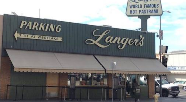 People Will Drive For Miles Just To Try the Most Crave-Worthy Sandwich In Southern California At Langer’s Deli