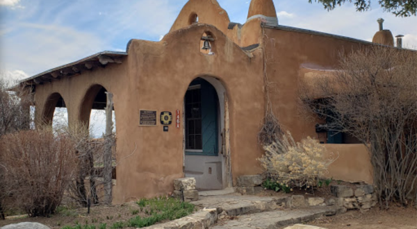 Retired Scientists Are Brewing Up Hand Sanitizer At This Depression-Era Lab In Taos, New Mexico