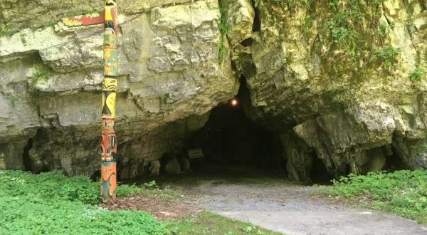 Safely Explore Woodward Cave In Pennsylvania On A Private Social Distancing Tour