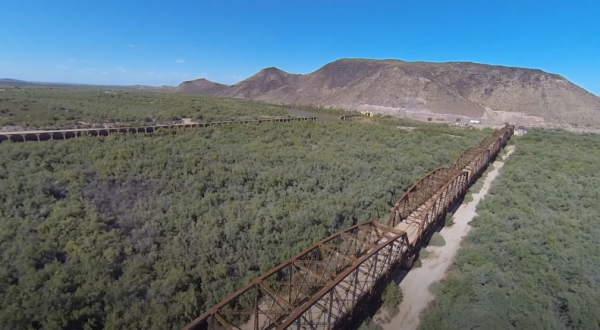 A Drone Flew High Above This Uninhabited Bridge In Arizona And Caught The Most Incredible Footage