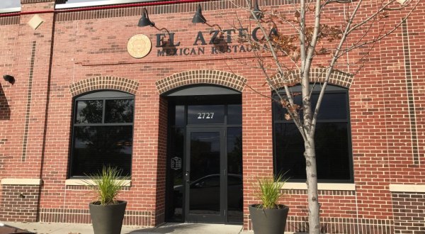 You Can Pick Up A Gallon-Sized Margarita From El Azteca In Iowa