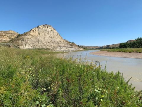 Experience The Wonders Of North Dakota's Wildlife And Scenery On The Lone Tree Spring Trail