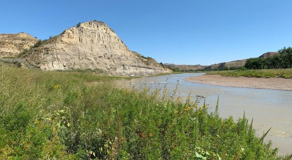 Experience The Wonders Of North Dakota’s Wildlife And Scenery On The Lone Tree Spring Trail