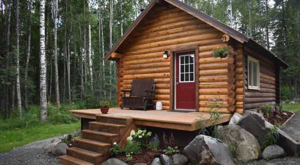 There’s No Better Place To Hide Out Than This Cozy Alaskan Round Log Cabin In The Woods