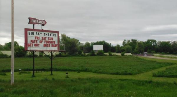 Open Drive-In Movie Theaters Are Starting To Pop Up All Over Wisconsin