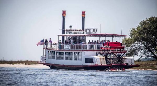 Make Your First Meal Out One To Remember By Booking A Hibachi Dinner Cruise On Mississippi’s Betsy Ann Riverboat   