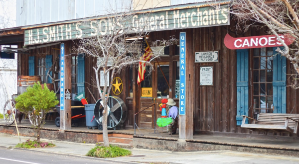 HJ Smith and Sons General Store In Louisiana Will Transport You To Another Era