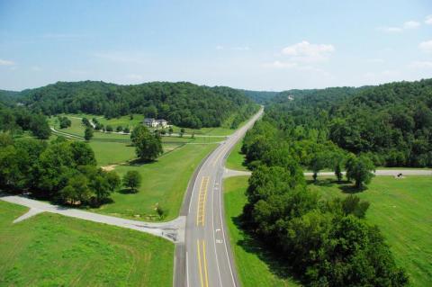 These 11 Photos Show There's No Place As Scenic As The Natchez Trace Parkway In Tennessee