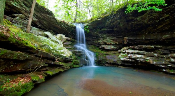 Hiking To Magnolia Falls In Arkansas Is Like Entering A Fairytale