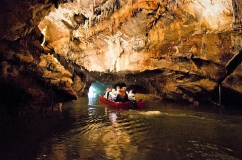 The Pennsylvania Cave Tour At Penn’s Cave That Belongs On Your Bucket List