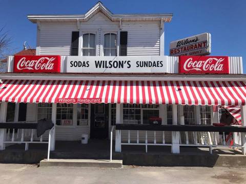 One Of The Oldest Ice Cream Parlors In America, Wilson's In Wisconsin Belongs On Your Summer Bucket List     