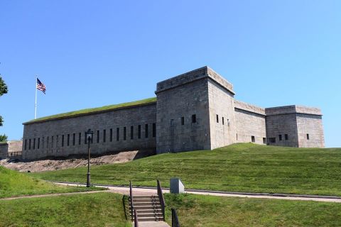 Explore A Historic Coastal Fortress At Fort Trumbull State Park In Connecticut