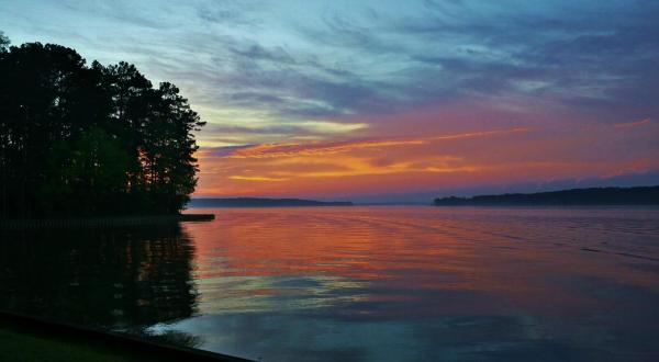 Plan A Relaxing Summer Getaway To Lake Claiborne State Park In Louisiana
