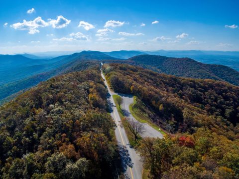 These 15 Photos Show There's No Place As Scenic As The Blue Ridge Parkway In Virginia