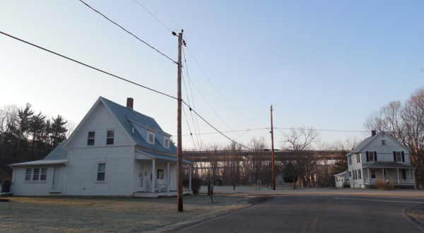 Visit These 7 Creepy Ghost Towns In Ohio At Your Own Risk